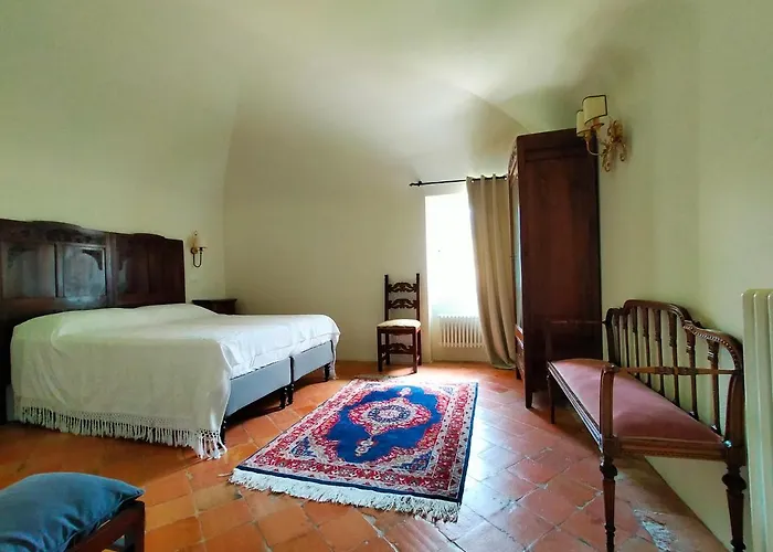 Bed & Breakfast Dimora Sessanio 3*