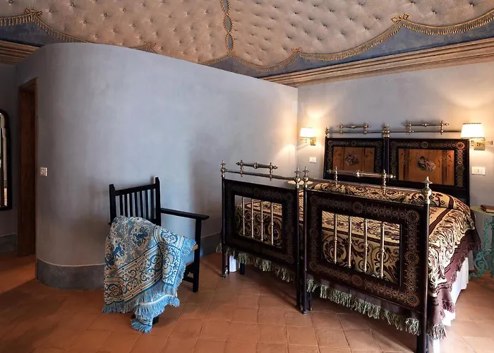 Dimora Sessanio Bed & Breakfast 3*